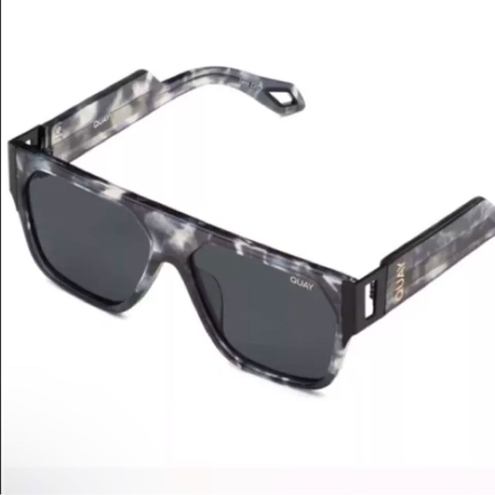 Quay Australia Go Off Shield Polarized 52m Sunglasses⭐️